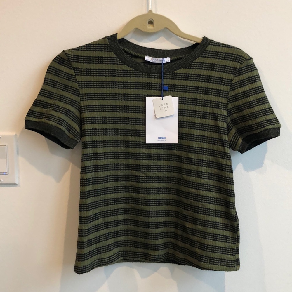 NWT Olive and black Zara T-shirt